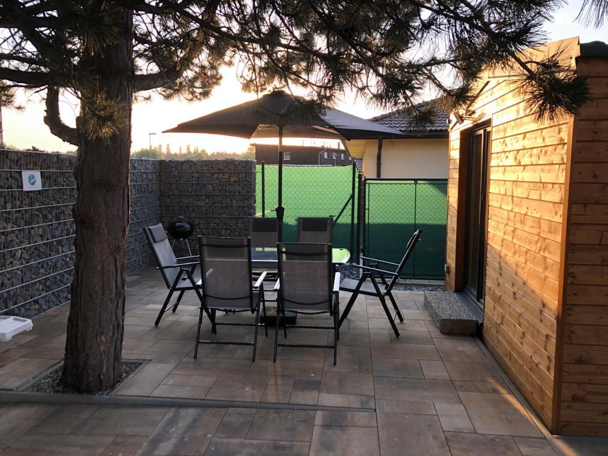 Liptov Mobile House Villa ลิฟตอฟสกีมิคูลาช ภายนอก รูปภาพ
