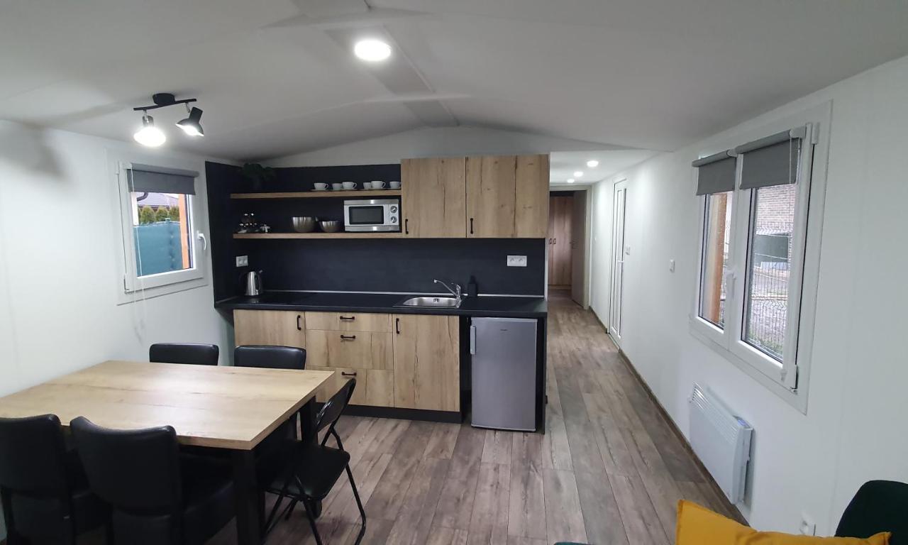Liptov Mobile House Villa ลิฟตอฟสกีมิคูลาช ภายนอก รูปภาพ